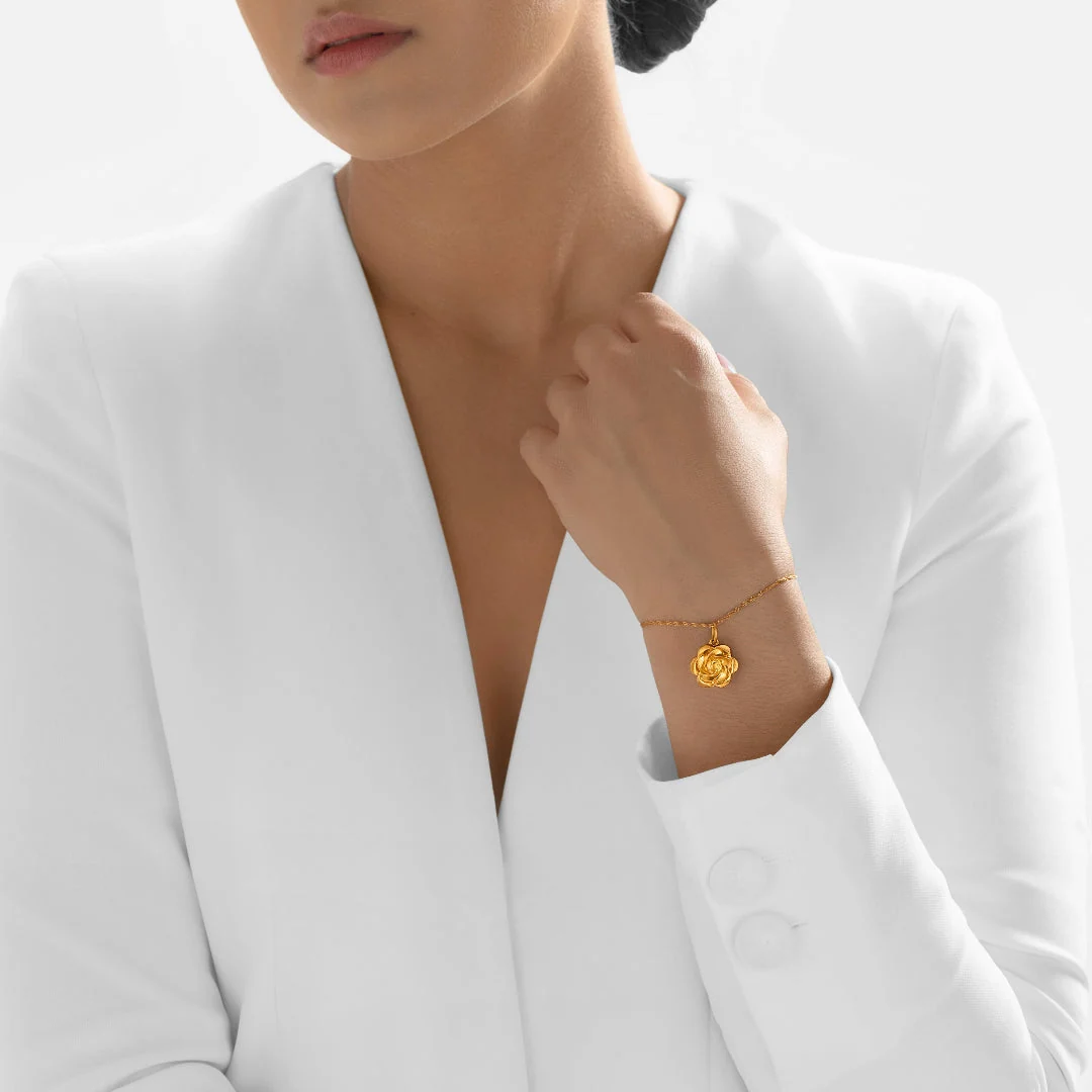 24Kt Gold Bloom Charm - Image 4