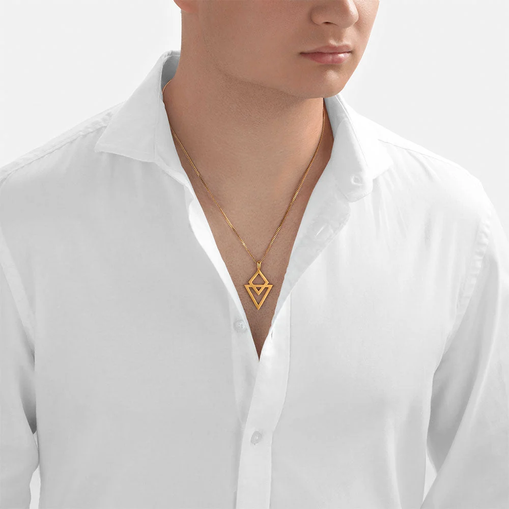 24Kt Gold Targeted Arrow Pendant - Image 4