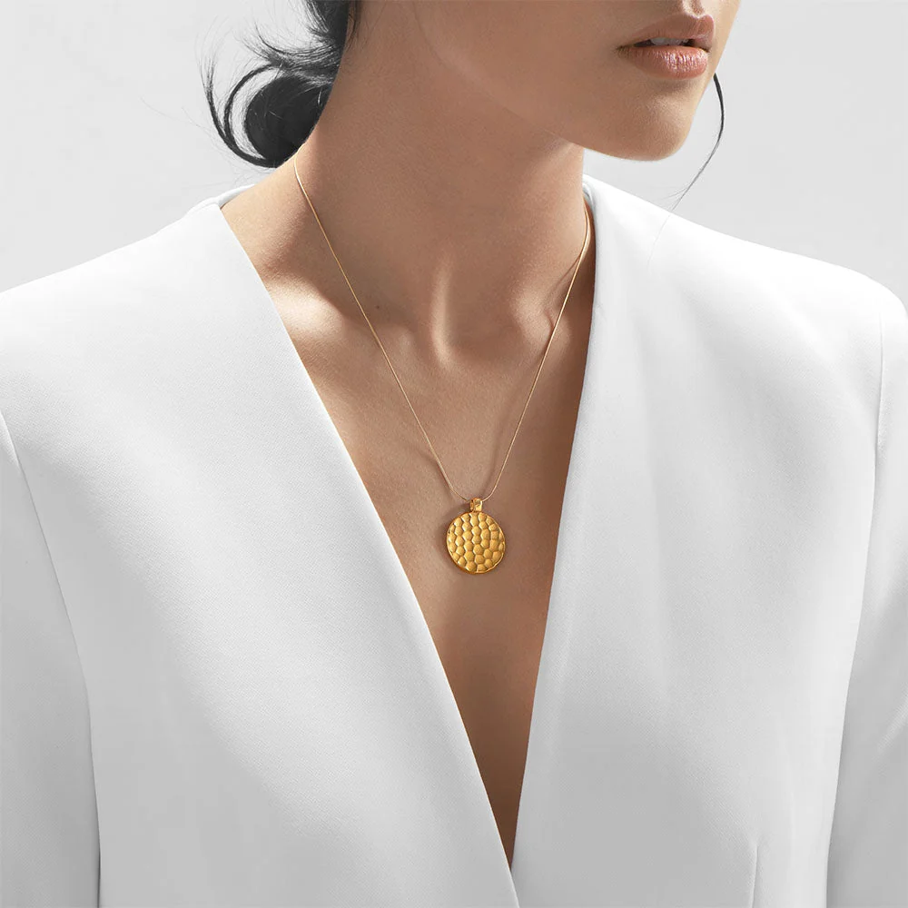 24Kt Gold Hammered Medallion Pendant - Image 4
