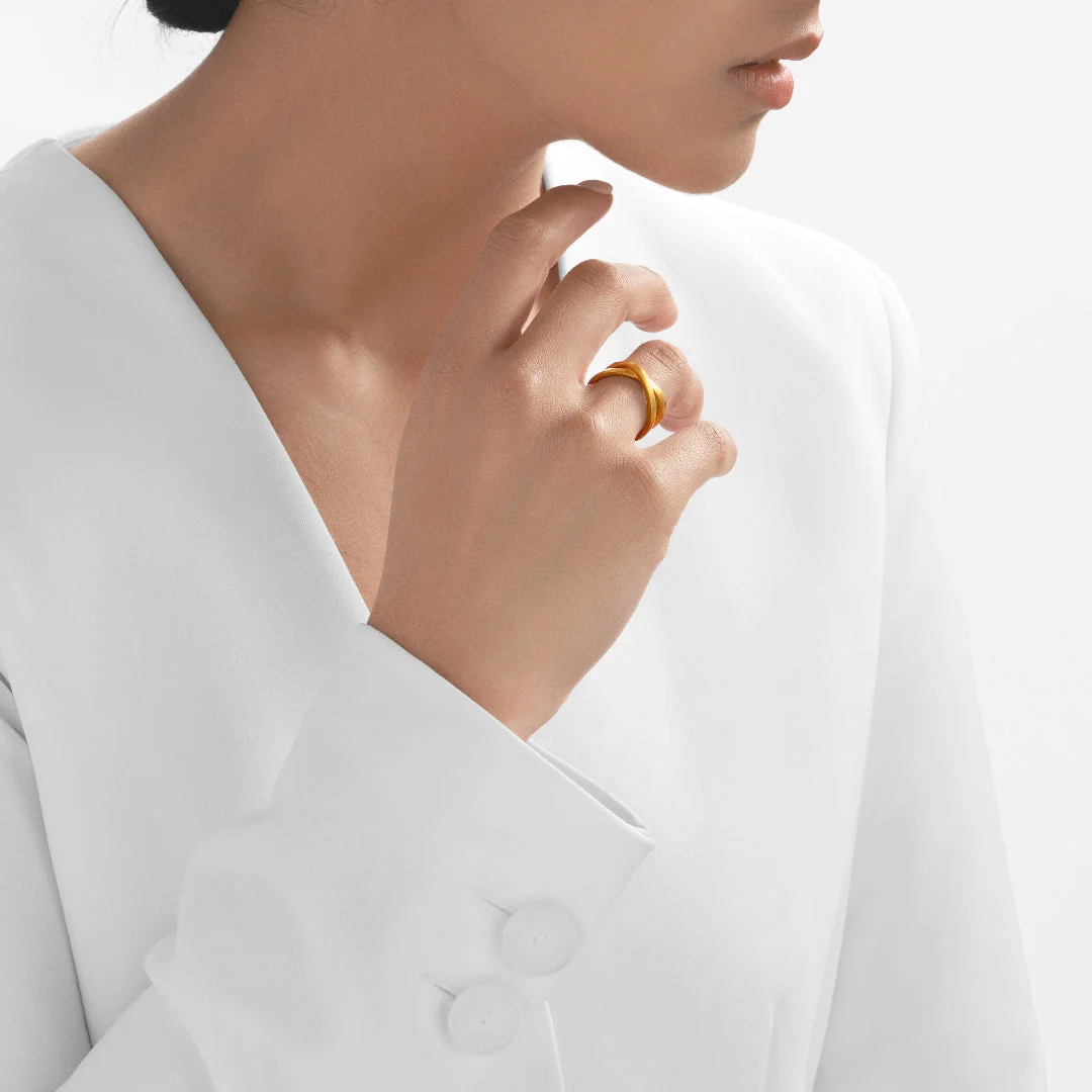 24Kt Gold Modern Infinity Ring - Image 3