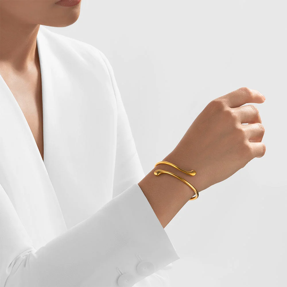 24Kt Gold Molten Droplet Bangle - Image 3