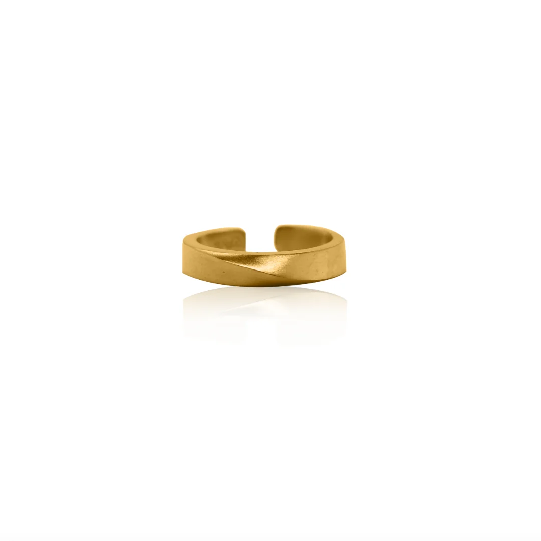 24Kt Gold Ridge Ring