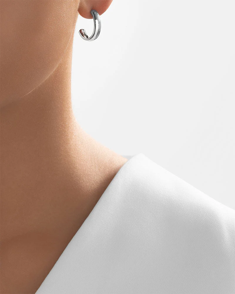 24Kt Platinum Classic Slender Hoop Earrings - Image 3