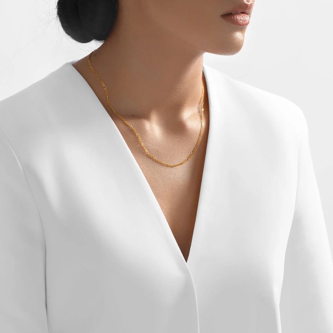 22Kt Gold Classic Figaro Chain - Image 4